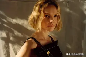 组图:“黛西”凯瑞·穆里根极简风写真 新片化身复仇天使图片