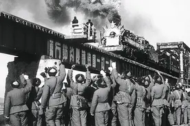 1983年铁道兵被撤销，司令员和政委都是开国上将，他们哪里去了？图片