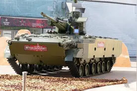 胜利日阅兵式上的新面孔，“老炮新用”，2S38型多用途自行高炮图片