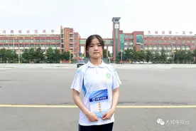 清华大学“双学籍”巾帼飞行学员从方城“起飞”图片