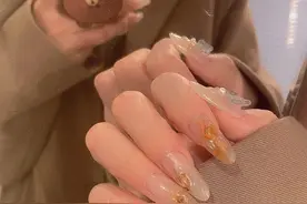 看完她们的时髦指尖，恨不得自己有十双手图片
