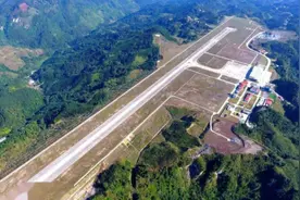 广西河池机场，直接削平65座山头，建造过程有哪些困难？图片