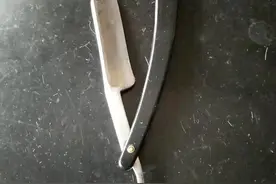 记忆中的乡村理发匠，虽是毫末技艺，却是顶上功夫图片