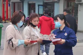 创城正当时，消防进万家丨邢台消防多渠道开展劳动节公益宣传活动图片