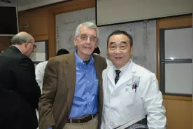 愿为绿叶长护花——致敬小儿骨科老党员朱振华主任（一）图片