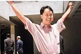 李嘉诚富人思维有多牛？给张子强两忠告暗藏杀机，自己生意越发红图片