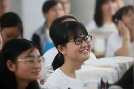 你见过混得最糟糕的教师有多糟糕？图片