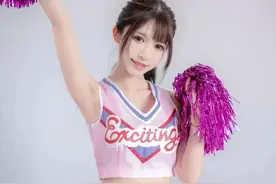 短裙拉拉队少女图片