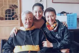 赵本山女弟子的“豪门惊梦”图片