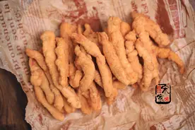 鸡胸肉做小酥肉，记住2个“锁水”小诀窍，口感鲜嫩多汁吃不够图片