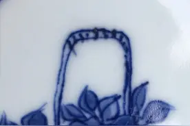 清康熙花篮纹碗底瓷片分享图片