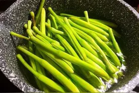 如果你吃饭的时候也吃菜，那就记住这些菜是中国本土原产的图片