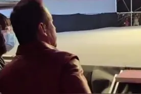 放过杨坤吧！继续下去只会给刘德华抹黑，华仔的确算不上是歌手图片