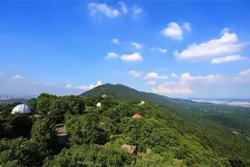 南京的钟山到底藏着什么玄机，为何三代帝王级伟人都埋葬在此？图片