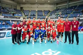 中国男排亚锦赛半决赛对阵伊朗队图片