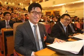 李兆基满意的儿媳：8年生4胎，被外界称为“豪门生娃机器”图片
