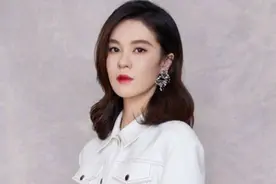 她是超女第四名，结果现在混得比冠军好，开演唱会还一票难求图片