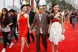 杨受成的江湖情事图片