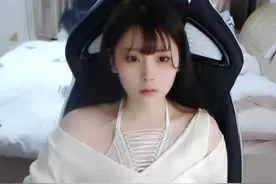 我把你当兄弟，你拿我当妈妈？Doinb调侃酥酥打游戏像妈妈图片
