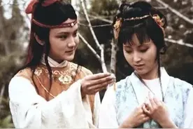 你的眼睛很美，不适合流泪图片