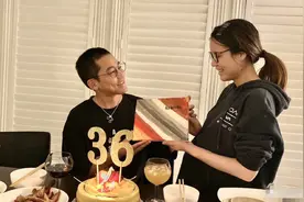 苏醒隐婚生子？妻子被曝最新大肚照图片