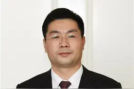湖北省人大代表、天门市市长杨兴铭：建设富美乡村绘就振兴画卷图片