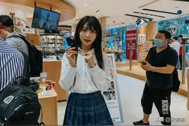 高速、稳定、轻巧，视频爱好者都爱的闪迪E60移动硬盘图片