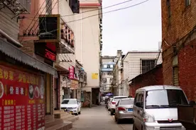 为修建地铁站，云南一村迎拆迁，涉及村民487户、每户补偿500万图片