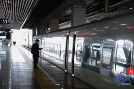 @旅客朋友们，这里有一份广州南站给你的清明假期乘车指引图片