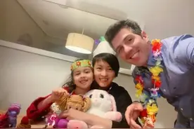 梁咏琪为母庆生做蛋糕，5岁女儿出镜混血感十足，大眼睛美到犯规图片