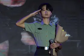 当过狙击手，做过爆破手！山东这名大学生小姐姐好“飒”图片