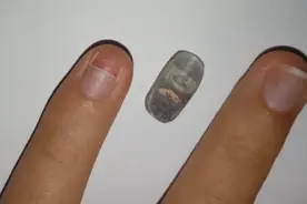 给喜欢做美甲的姐妹一个警告！图片