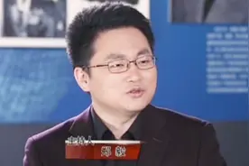 在这个报纸前途暧昧的年代，《南方周末》迈向真正的世界一流媒体视频封面