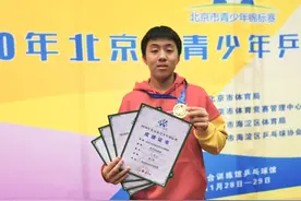 儿子单打夺冠，邓亚萍比自己夺冠还高兴，王楠儿子模仿伊藤乐翻天图片