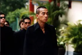 陈小春发辛丑对比照力挺祖国：鬼佬你仲以为120年前呀？雄起图片