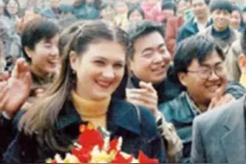 感动中原的乌克兰媳妇：产下3子后丈夫离世，留在中国撑起整个家图片