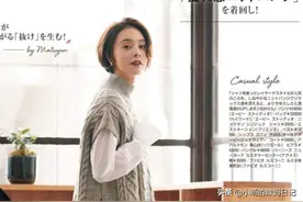 过了45岁的女人，不建议穿卫衣！这3件上衣更适合你，时髦还显瘦图片