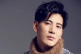 当红小生蒲巴甲：我的农民父母，我心里的痛图片