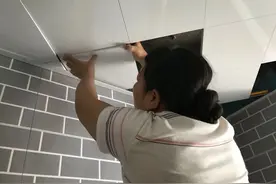 装修时，先装油烟机还是先装铝扣板？按照这顺序，厨房装修不出错图片