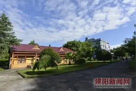 红色文化教育基地逐步形成图片