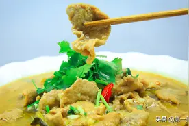 饭店的酸菜牛肉为啥好吃，原来多了这一步，肉嫩鲜嫩，汤汁酸辣图片