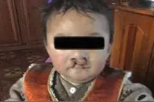 微笑故事:千里奔波，两个家庭的微笑路图片