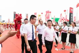 捷报！千店集“捷”，再起征“途”——捷途临沂上华店盛大启航图片
