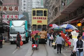 在香港 有一条叫“春”的街道图片