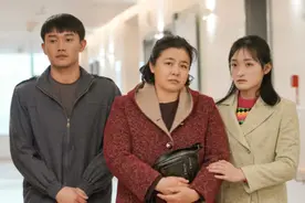 《乔家的儿女》原著“鸠占鹊巢”的曲阿英，为何能善终？3个原因图片