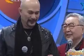 徐锦江还是唐杰忠的关门弟子，节目中突见师父，痛哭下跪图片