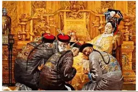慈禧死后，大太监李莲英去哪了？他归隐后请八个保镖，结果仍悲催图片