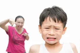 有些孩子很高冷：叫十次，九次不答应，因为您呼叫方式错误图片