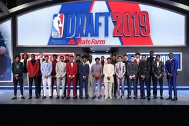 首轮最后三个顺位均被视为球队未来领袖！19年这届选秀也太神奇了图片
