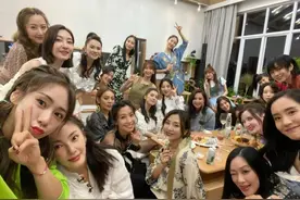 《浪姐》状况百出！​丁当实惨，黄圣依刘芸被吐槽“吃相难看”图片